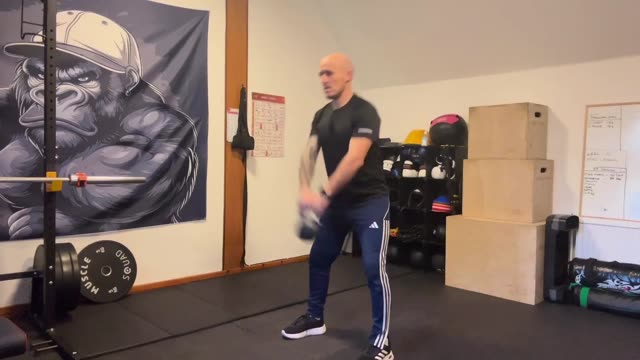 Kettlebell swing