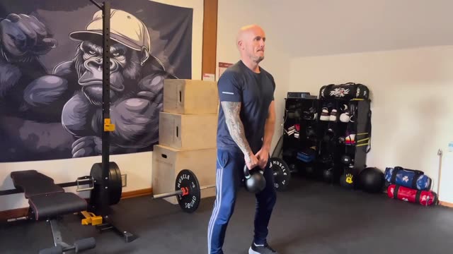 Kettlebell upright row