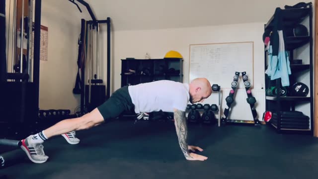 Up-down plank