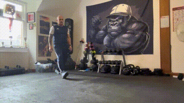 Walking lunges